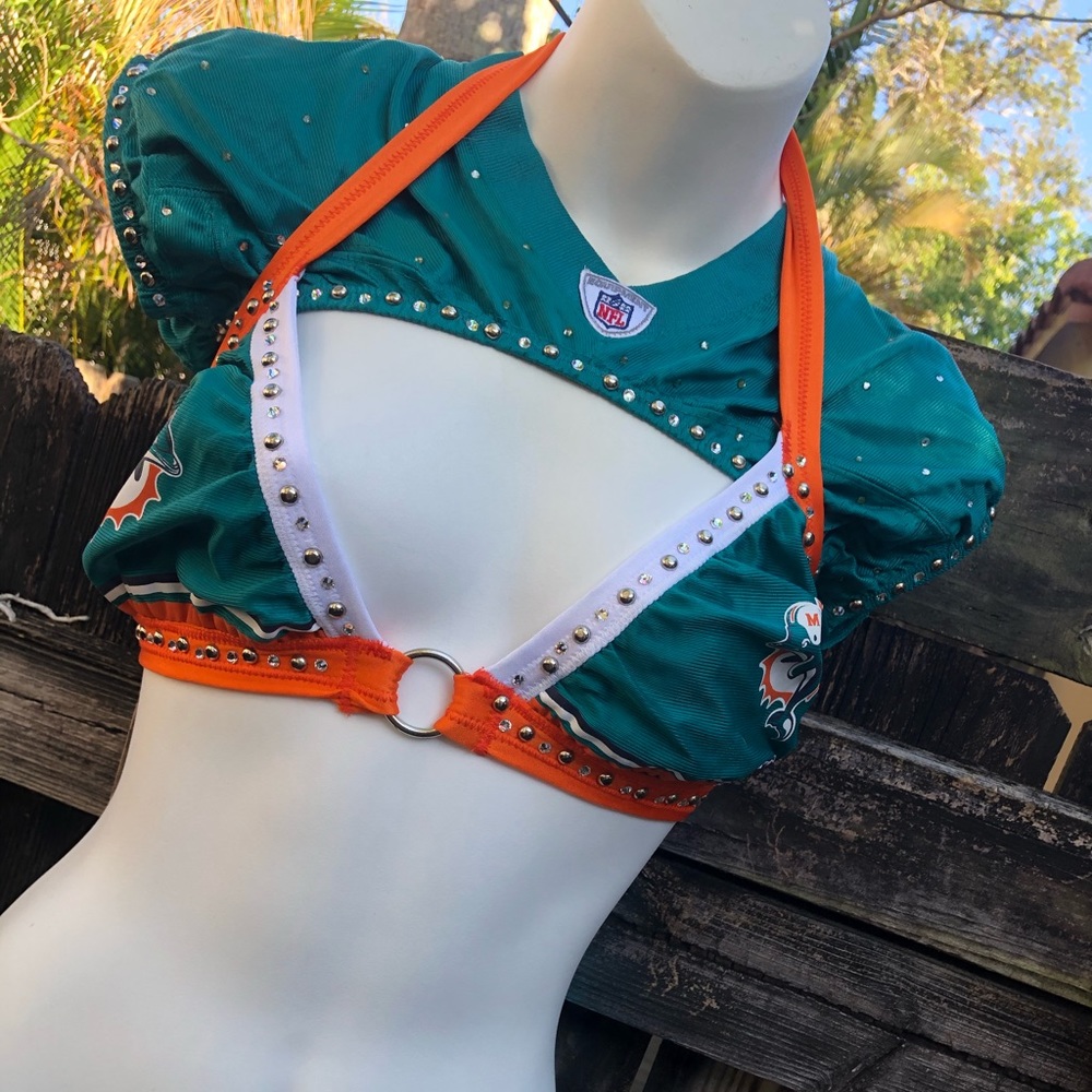Brand new custom made 3 piece exotic set